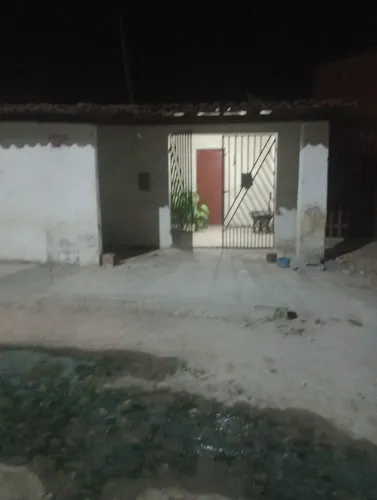 Casa da dona Sandra em tururu cê valor 45mil