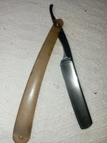 Navalha antiga 