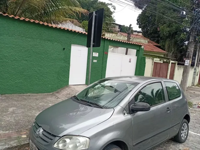 Volkswagen Fox Plus 1.0mi/ 1.0mi Total Flex 8V 3P 2005
