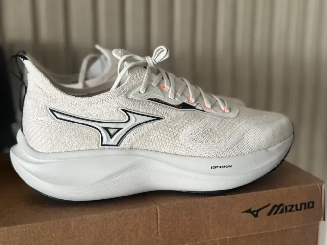 Tênis Mizuno Oracle (sem uso) tamanho 41 cor arenito ORIGINAL