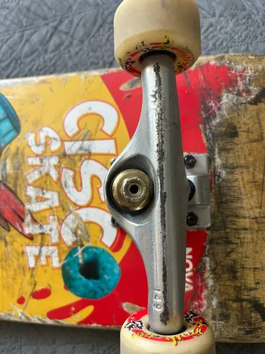 Skate profissional 8.5 (aceito proposta de valor)