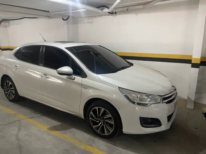 Citroen C4 Lounge Exclusive 1.6 Turbo Flex Aut. 2017