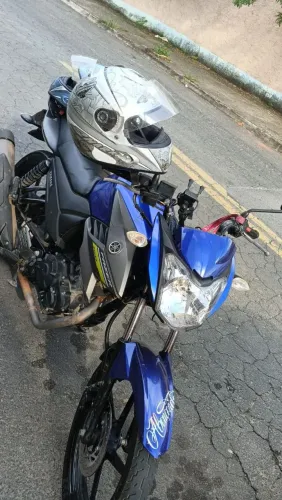 Troco em carro obs: anúncio
