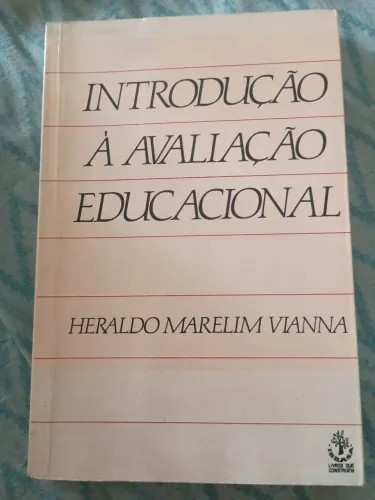 Livro Introdução a avaliação educacional