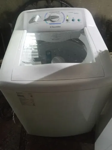 Máquina de lavar roupas, Eletrolux 12 kg, revisada.