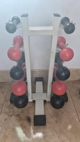 Torre de Halteres 10,8,5,3,1Kg