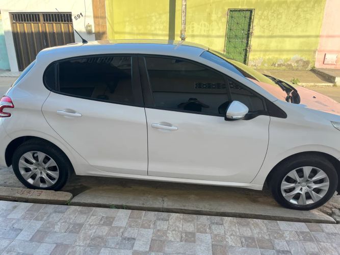 Imagem de Peugeot 208 Active/active Pack 1.5 Flex 8V 5P 2014