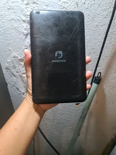 Vendo e troco tablet positivo 