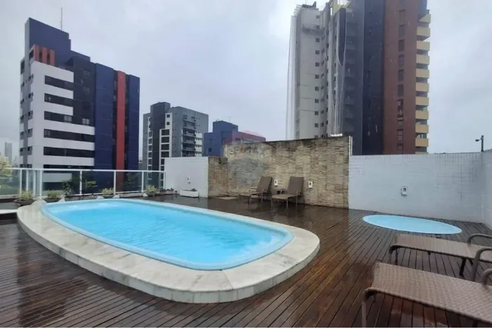 Apartamento mobiliado para locação, 02 dormitórios, posição sul, em Manaíra, João Pessoa-P