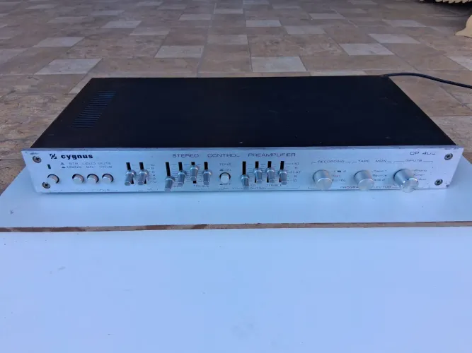 Pre amplificador sygnus cp 400
