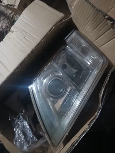Par de Farol do volvo fh 