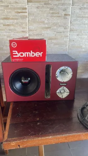 Vendo caixa de som trio