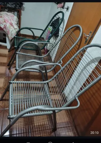3 CADEIRAS DE ÁREA 