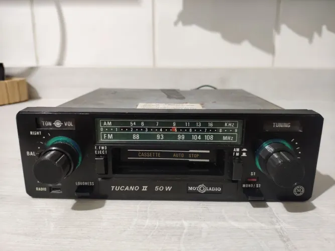 Radio Toca Fitas Motoradio Tucano ll - Perfeito Estado