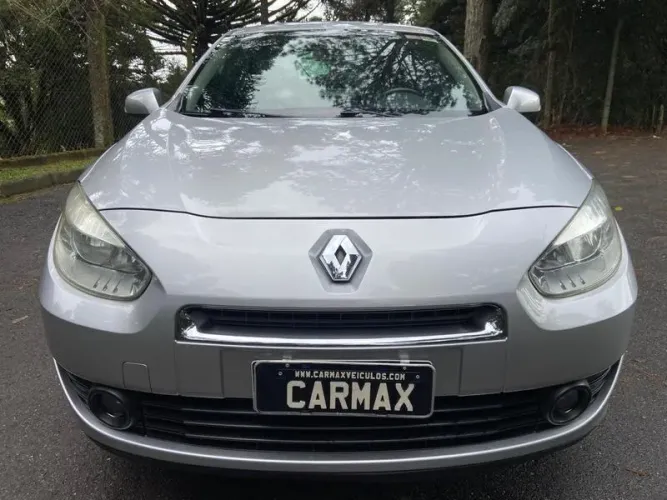 Renault Fluence Sed. Dynamique 2.0 16V Flex Mec. 2014