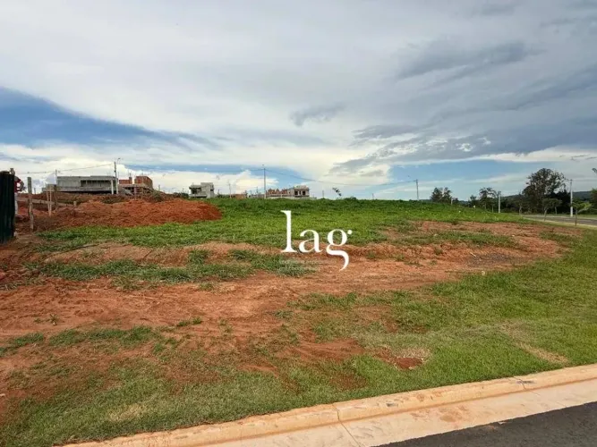 Terreno à venda, 397 m² por R$ 480.000,00 - Condomínio Terras Alpha Nova Esplanada - Votor