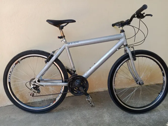 Bicicleta aro 26
