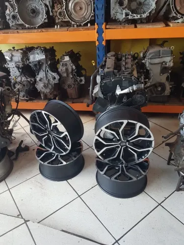 Rodas aro 17 4 furos