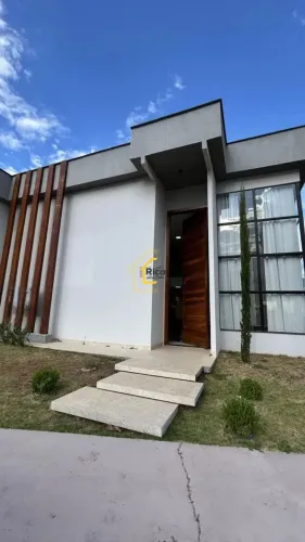 Villa Suíça - Linda Casa 04 Quartos Todos Suítes e Todos Com Planejados