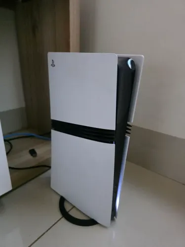 PS5 PRO 2TB (Troco em Slim 1TB + 3 mil de volta) PlayStation 5 com caixa, nf, manuais