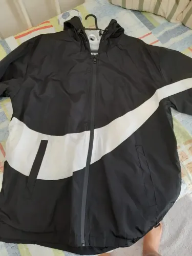 Blusa corta vento linda