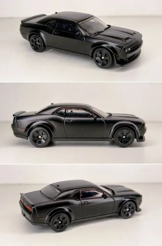 Miniatura Dodge Challenger SRT 2022 Jailbreak Dark Matte 1:64 CCA melhor que hotw<br>$28