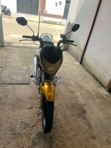 Vendo titan-ex 150 /2011