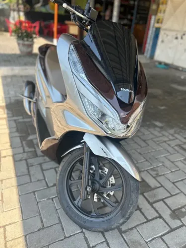 PCX DLX