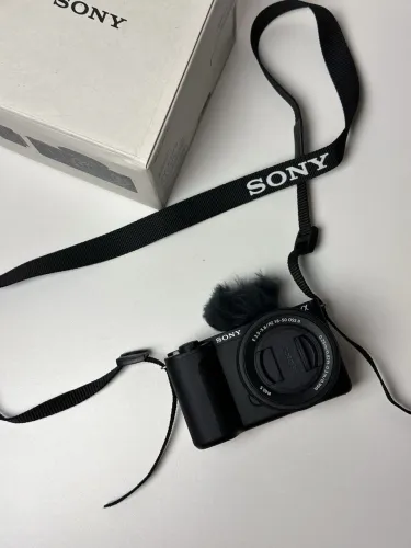 Sony ZV-E10 + Lente do Kit  | Impecável