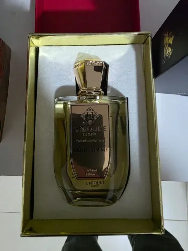 Perfume Unique'e Luxury Chush On Me 100ml extrait de Parfum