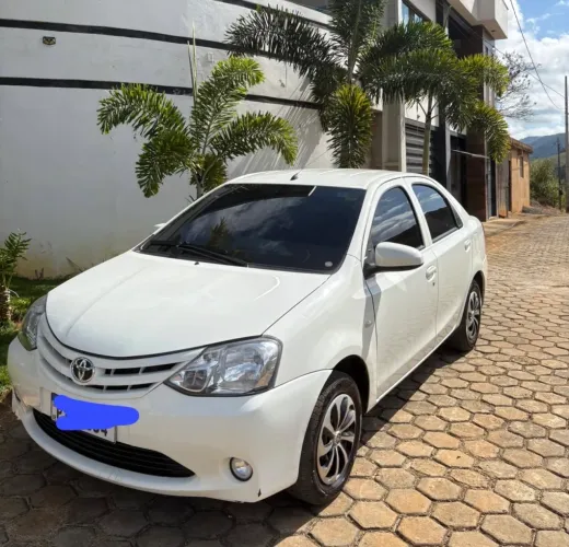 Toyota Etios X Sedan 1.5 Flex 16V 4P Mec. 2016