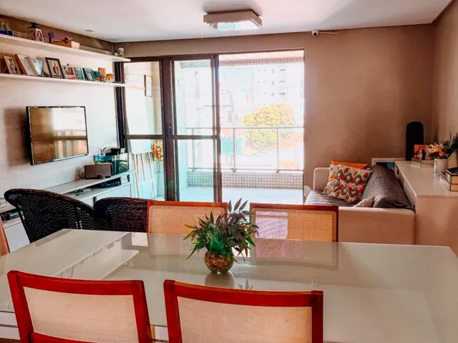 Apto - 2 Quarto(s) - 2 Suíte(s) - 97m²