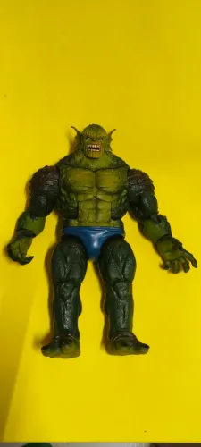 Boneco abominável baf 2016
