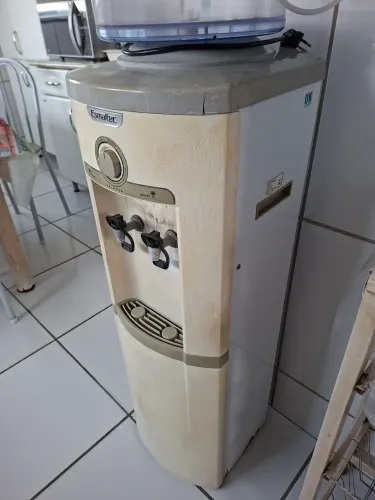 Vende-se Gelágua