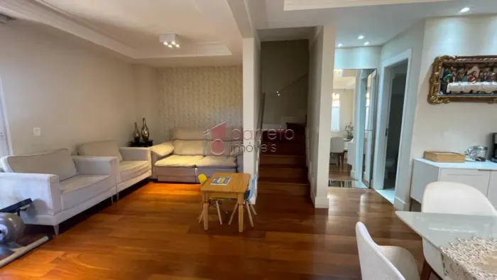 CASA COM CORREDOR À VENDA NO CONDOMÍNIO VINTAGE NO BAIRRO ENGORDADOURO EM JUNDIAÍ/SP