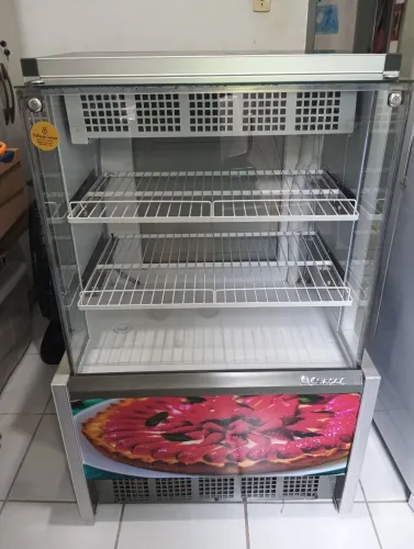 Vitrine Refrigerada Gelopar