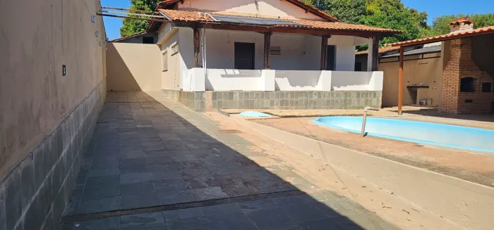 Casa na quadra 10