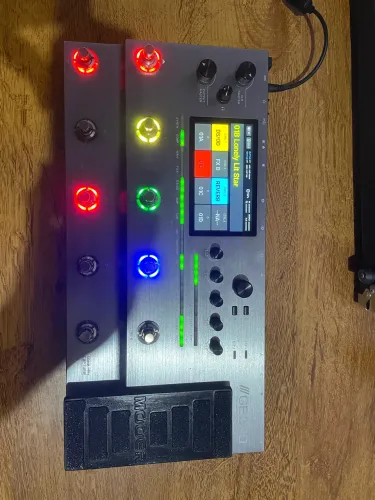 Pedaleira mooer ge300
