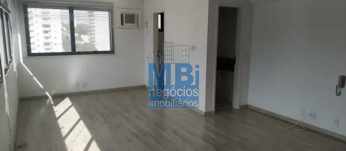 Sala Comercial à Venda no Neo Office - Santo Amaro