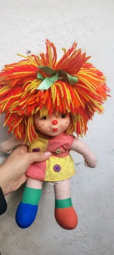 Boneca Emília antiga estrela