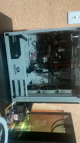 PC GAMER RYZEN 7 5700X