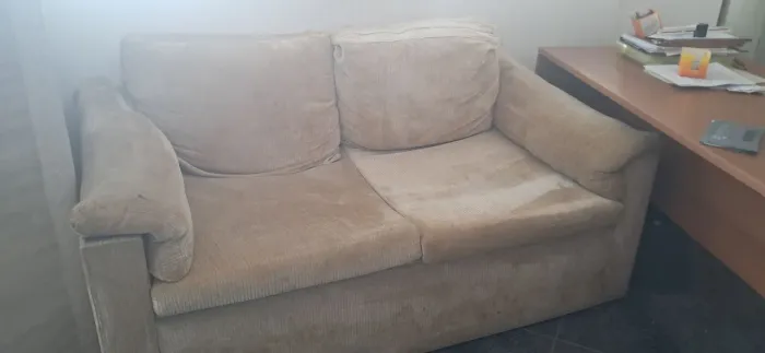 Sofá de 2 lugares