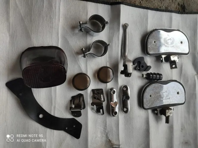 Lanterna traz,lente pisca,manete Harley Davidson 