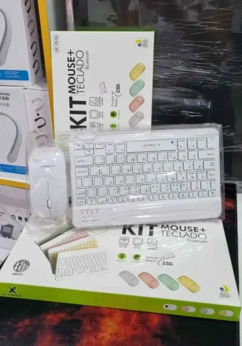 Kit teclado e mouse para tablet sem fio