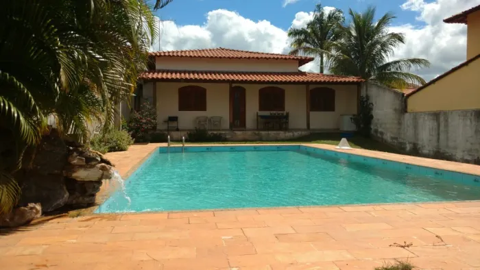 CASAS COM PISCINAS Lagoa Santa, MG: Carnaval, Semana Santa, Day use, Diárias, Mensal, etc.