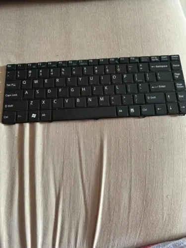Teclado para notebook Sony modelo PGC 7113L
