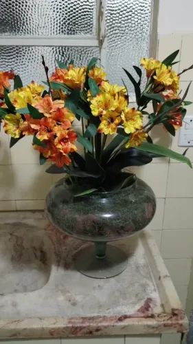 Vaso Em Vidro Com Arranjo Decorativo