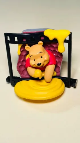 Disney Gashapon Ursinho Puff / Ursinho Pooh - miniatura altura 3 cm - boneco japonês