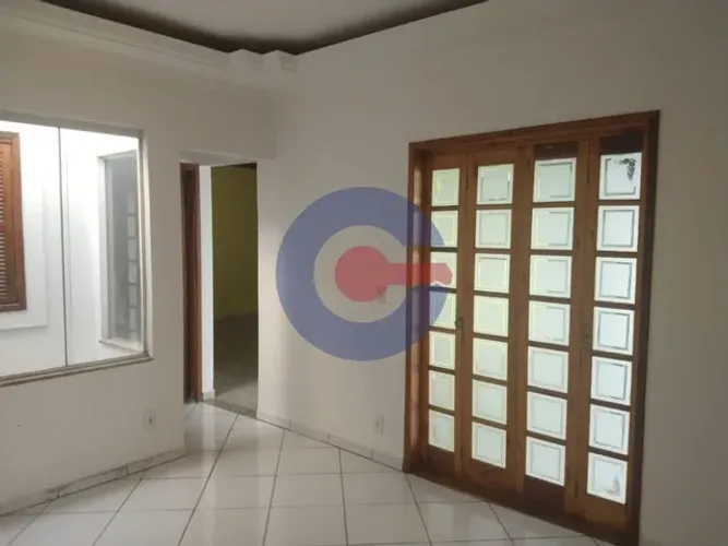 Casa Padrão à venda em Novo Jardim Wenzel, Rio Claro - 3 dormitórios, 1 suíte