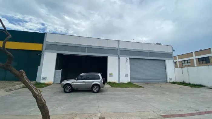 Galpão Loja 500m² para locação em ótima localização no Santa Monica 500m²